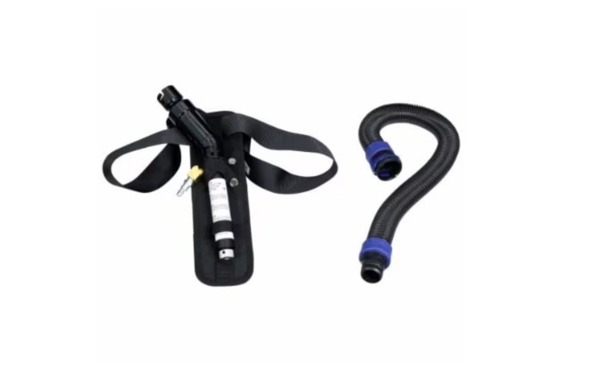 7100331585_1 (1).jpg